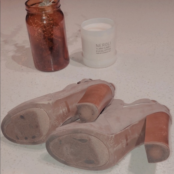 BAMBOO | Suede toe ankle boots - Picture 7 of 7